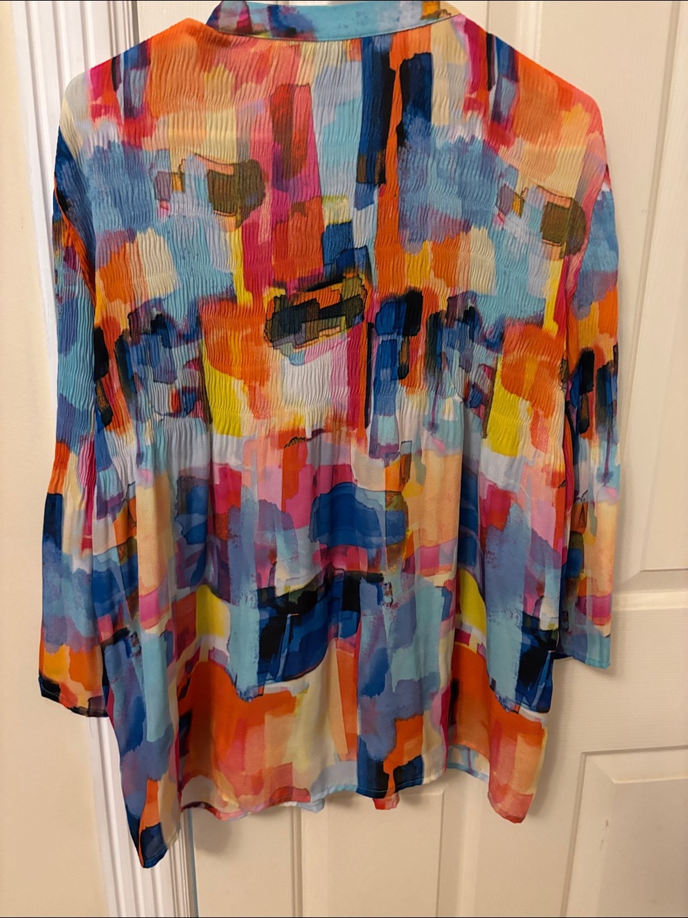 Multicolor Abstract Button-Front Women's Top - Picture 5 of 6